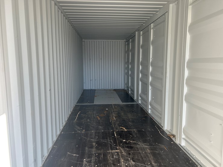 massey-ferguson-8-image-18