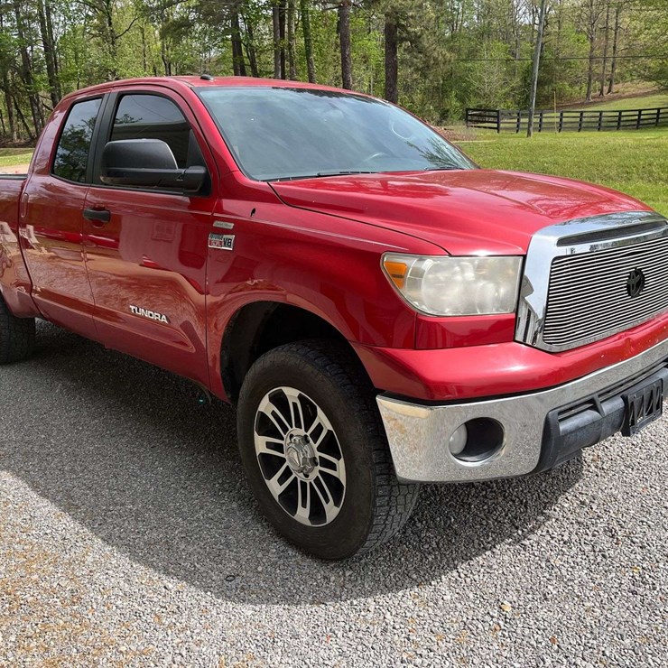 2012 TOYOTA TUNDRA