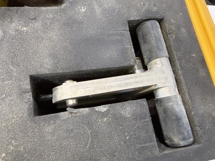 spectra-precision-dg613g-pipe-laser-image-7