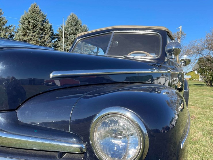 1948-ford-super-deluxe-convertible-image-18