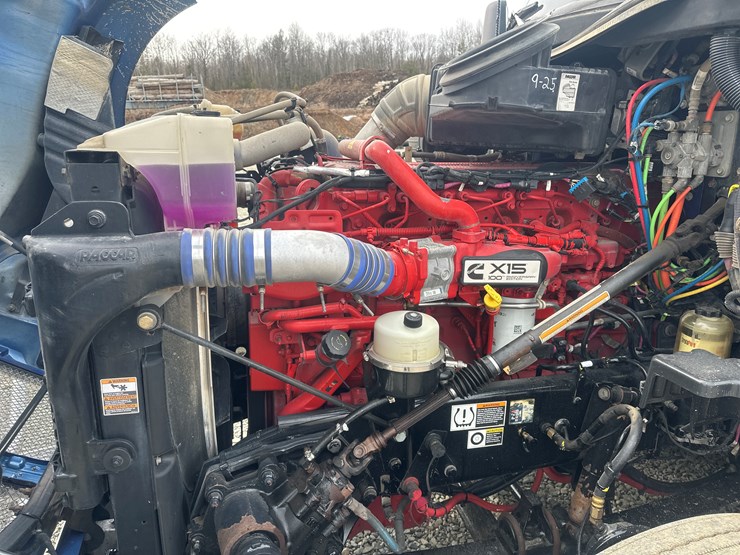 2020-kenworth-t680-image-66