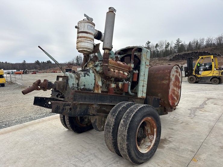 massey-ferguson-8-image-5