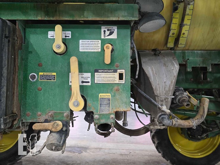 2011-john-deere-4630-image-24