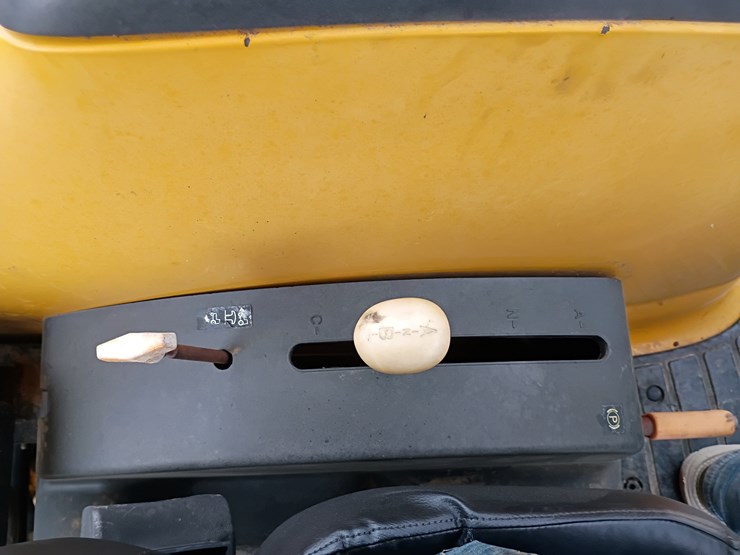 john-deere-110-image-30