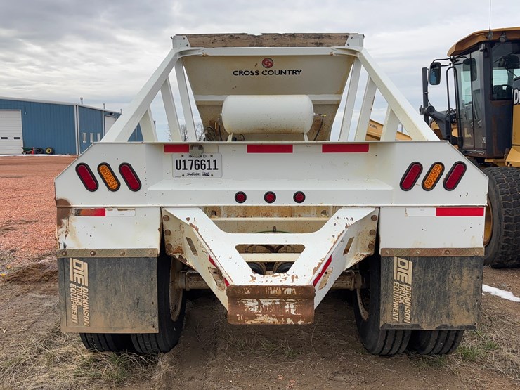 2016-crosscountry-tl-420-bcl-trailer-image-5