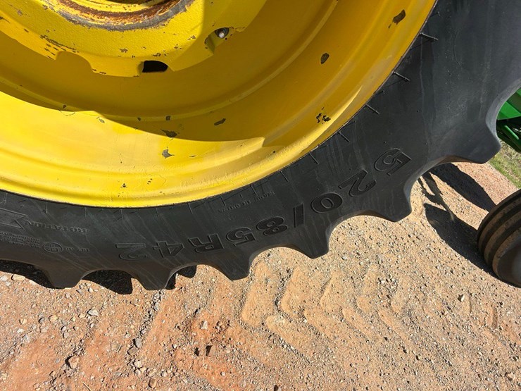 1996-john-deere-8300-image-15