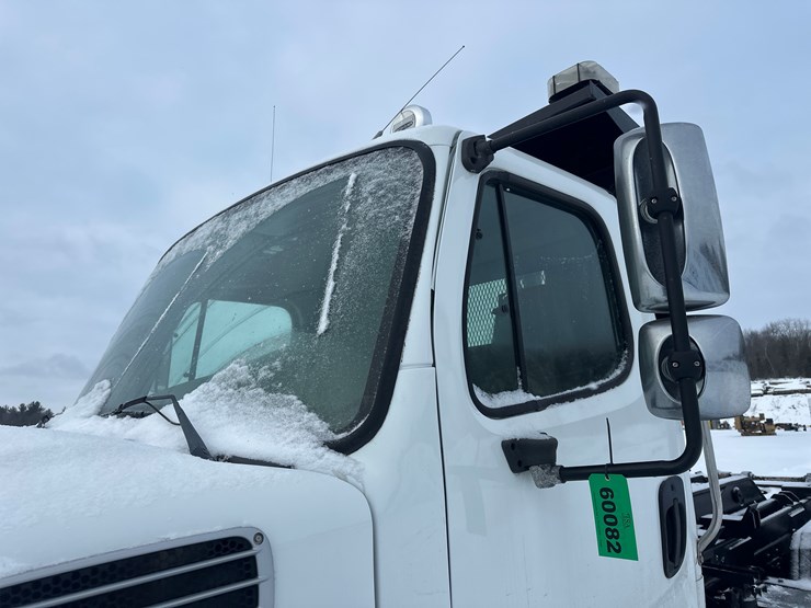 2009-caterpillar-c13-image-14