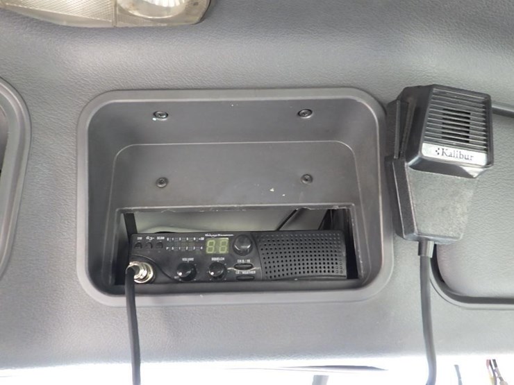 2018-freightliner-cascadia-125-image-48