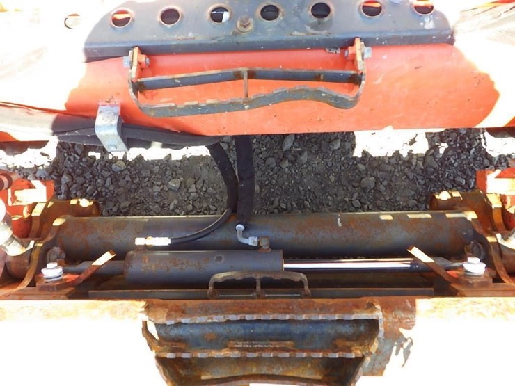 kubota-ssv65-image-15