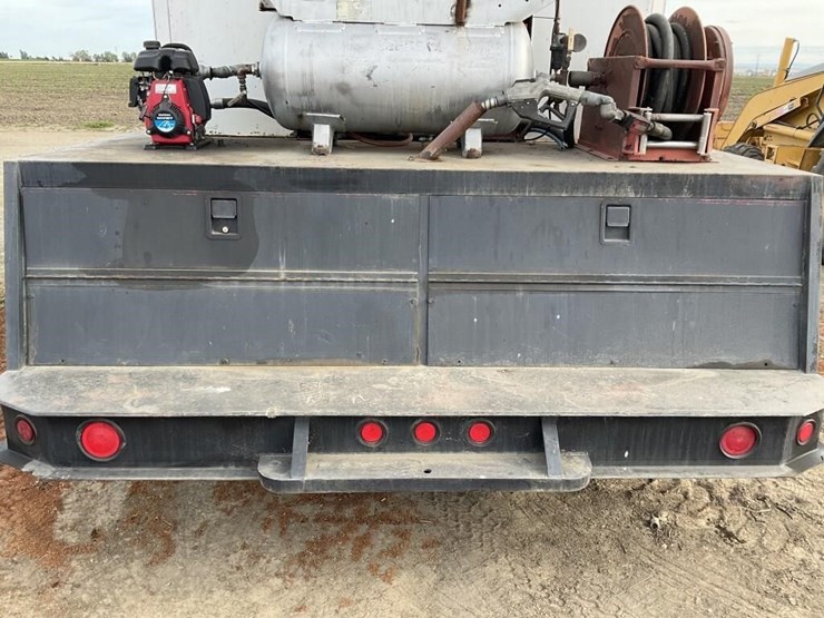 1987-international-s1700-image-10