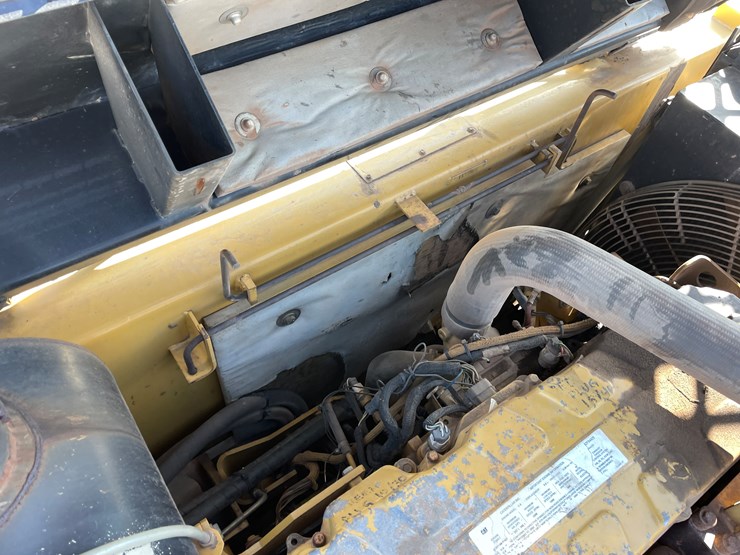 caterpillar-330c-image-32