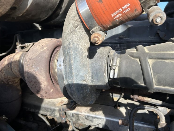 2003-massey-ferguson-8-image-48