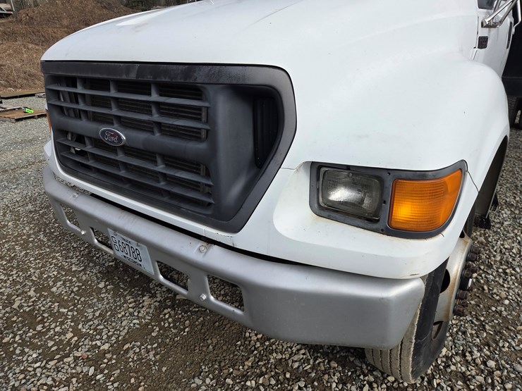 2000-ford-2000-image-10