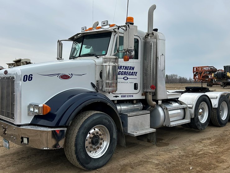 2006-caterpillar-c15-image-1