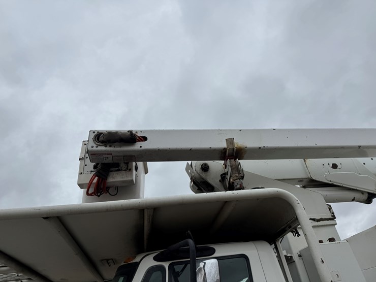 2007-international-durastar-4400-image-33