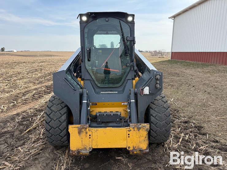 2022-deere-332g-image-2