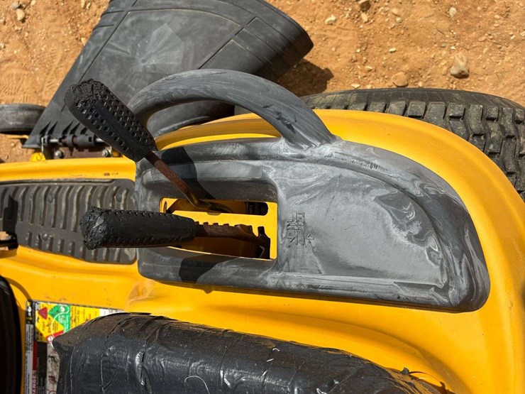 cub-cadet-ltx1040-image-9