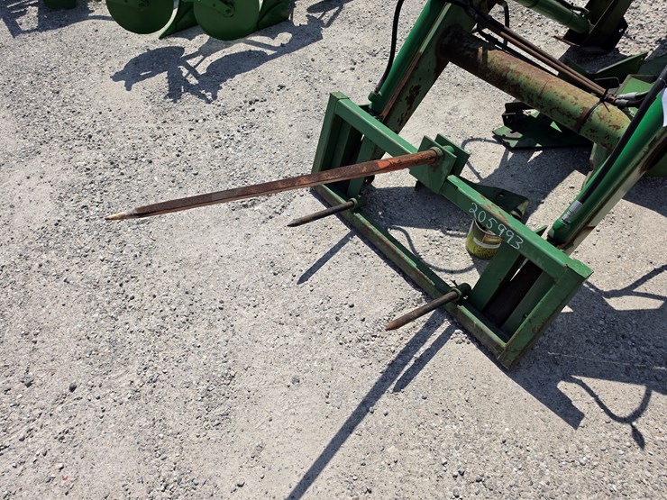 john-deere-148-image-2