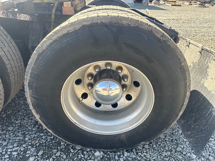 2008-peterbilt-386-image-55