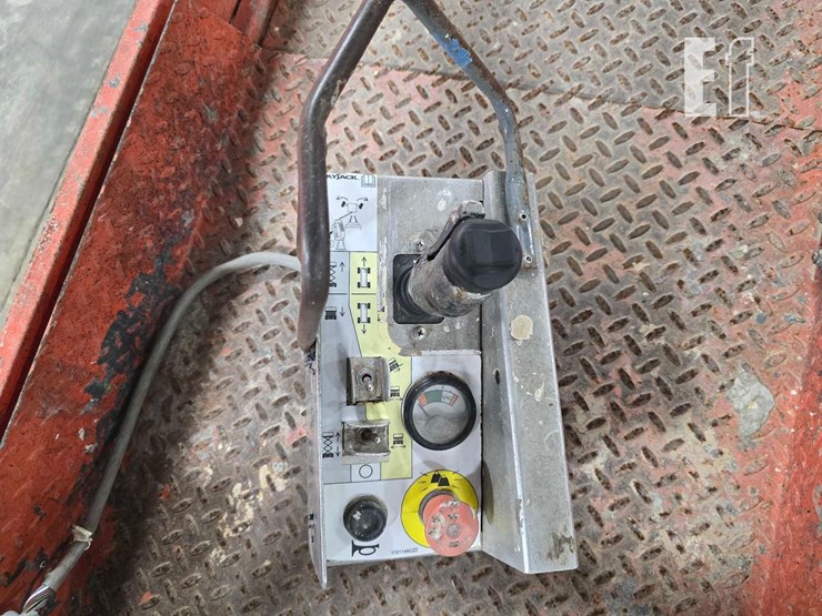 2018-skyjack-sjiii3219-image-11