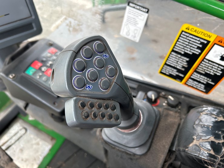 massey-ferguson-8-image-94