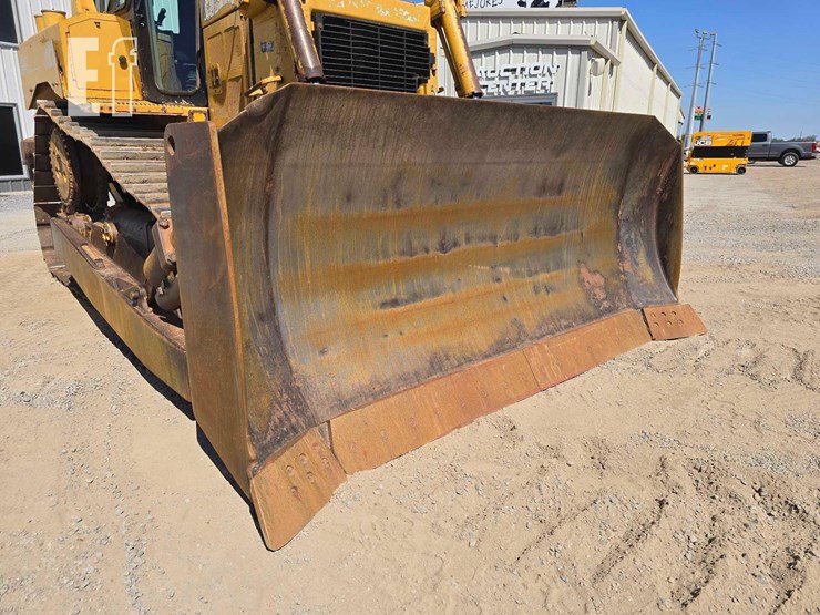 2006-caterpillar-d6r-iii-image-10