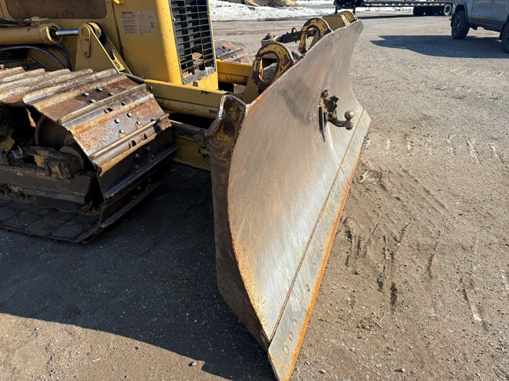 caterpillar-d5g-lgp-image-10