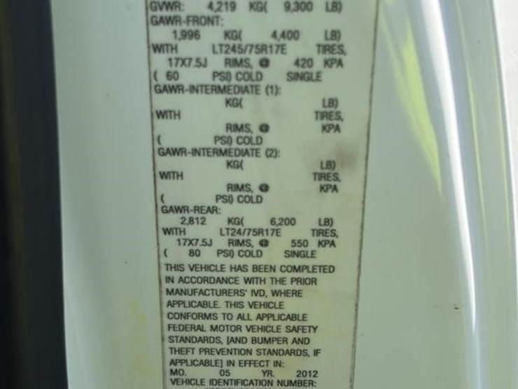 2012-chevrolet-2500-image-40