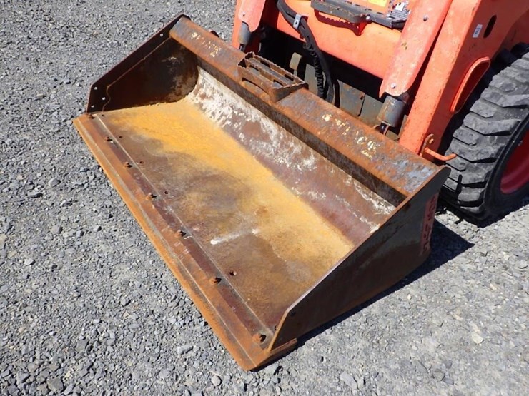 kubota-ssv65-image-13