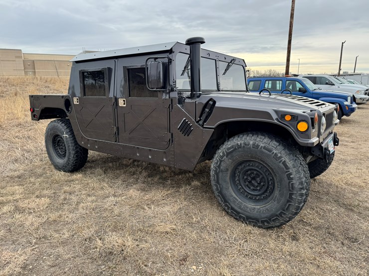 #2246-•-2001-american-general-4x4-hummer-image-7