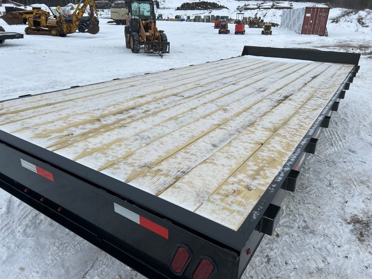 2026-massey-ferguson-8-image-27