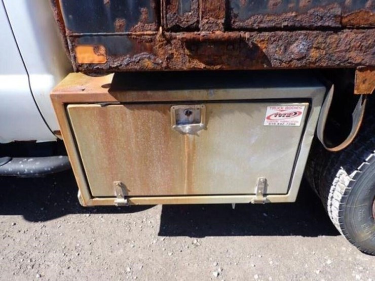 2007-ford-f550-xl-image-31