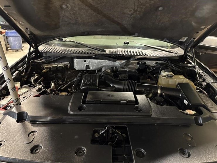 2014-ford-expedition-image-14