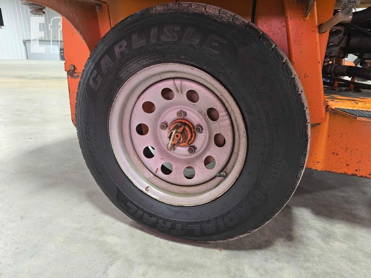 2018-broce-bw260-image-24