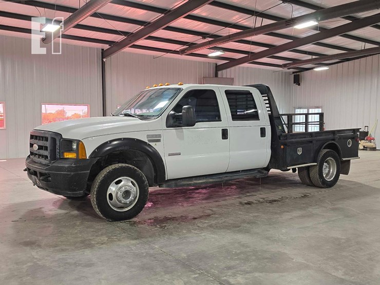 2006-ford-f350-image-1