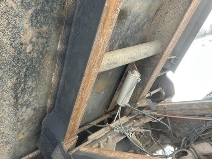 1997-peterbilt-357-image-60