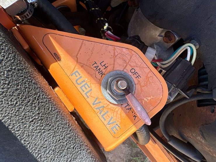 scag-tiger-cub-52"-zero-turn-mower-(489-hours)-image-18