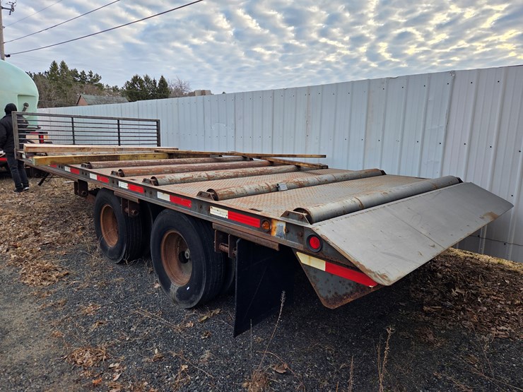 #2358-•-2006-iron-steer-8r20hdi-roll-off-trailer-image-3