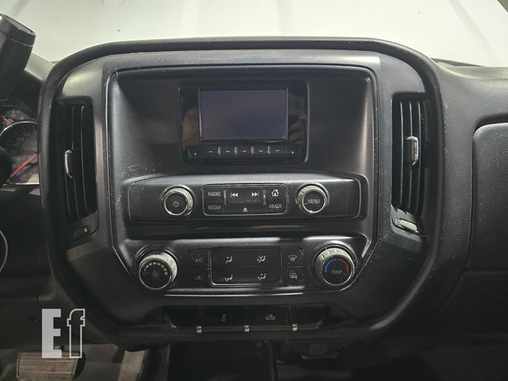 2015-chevrolet-silverado-1500-image-14