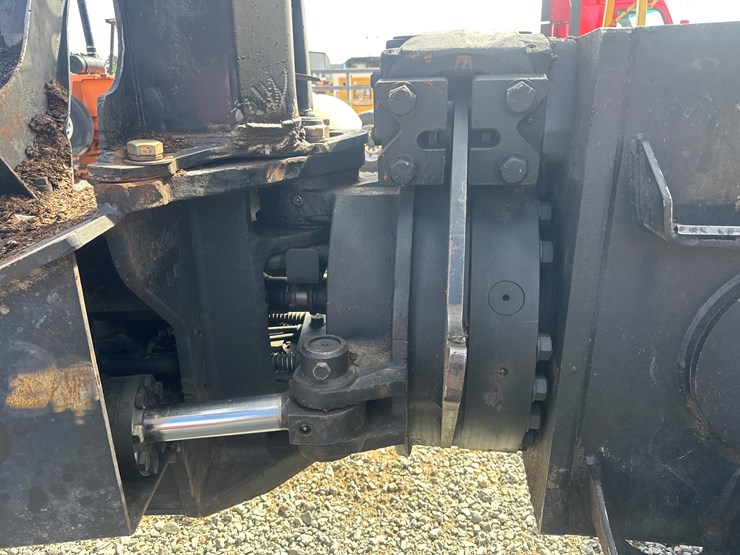 2007-timberpro-tf830-image-49