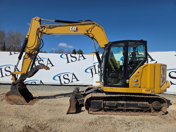 2020-caterpillar-307.5-image-2