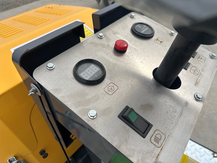 #5112-•-unused-sl1000-dual-drum-roller-compactor-image-10