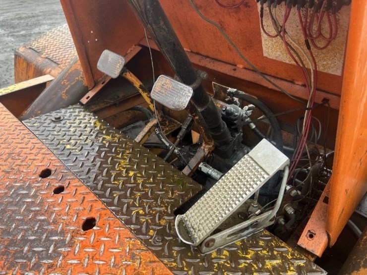 yale-l3p-150-cfs-forklift-image-21