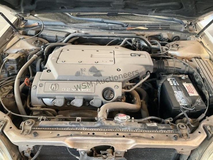 2001-acura-tl-3.2-sdn-image-10