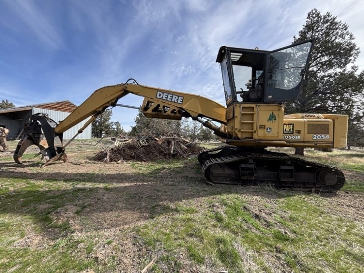 2002-john-deere-2054-image-2