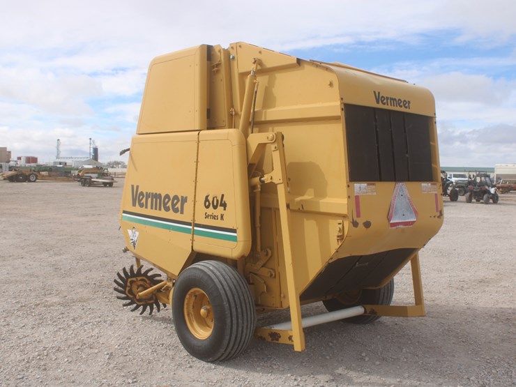 vermeer-604k-image-8