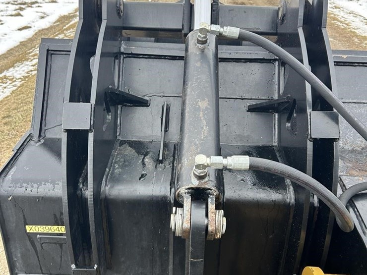 2016-caterpillar-930m-image-54