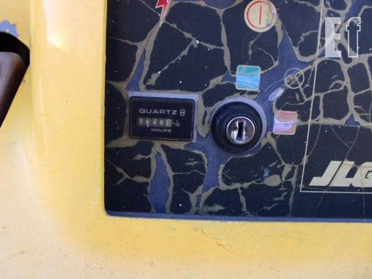 2001-jlg-450a-image-5