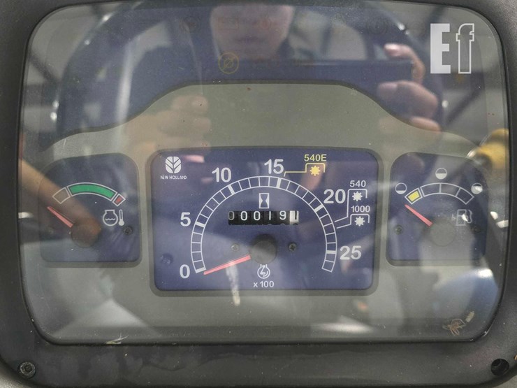 new-holland-tn75a-image-16