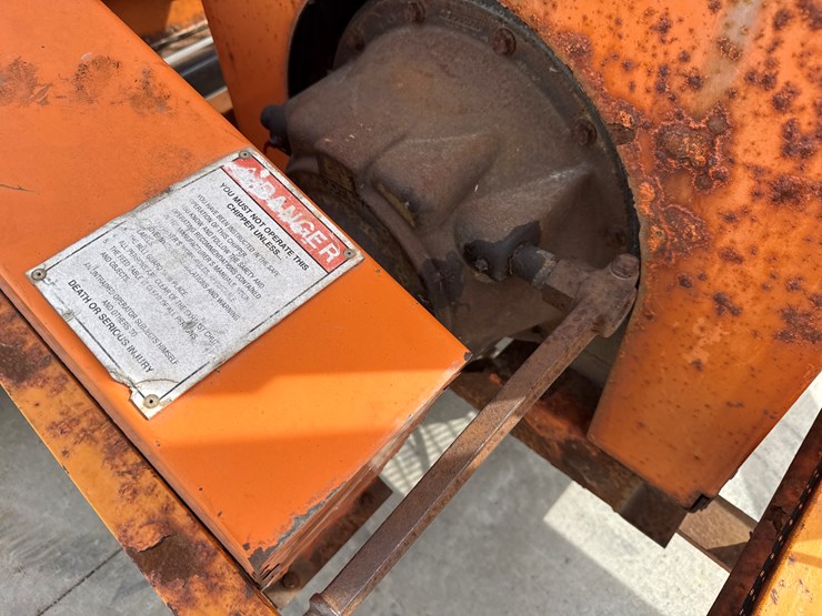 2009-massey-ferguson-8-image-28